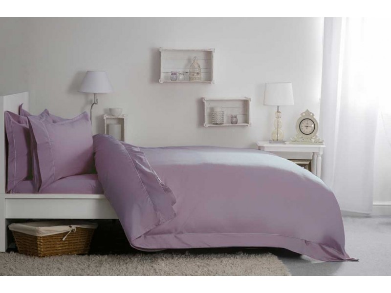 Belledorm 400 Thread Count Sateen Egyptian Cotton Pillowcases in Mulberry